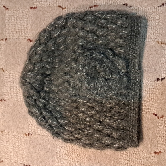 2 winter hats for toddlers - Picture 2 of 3